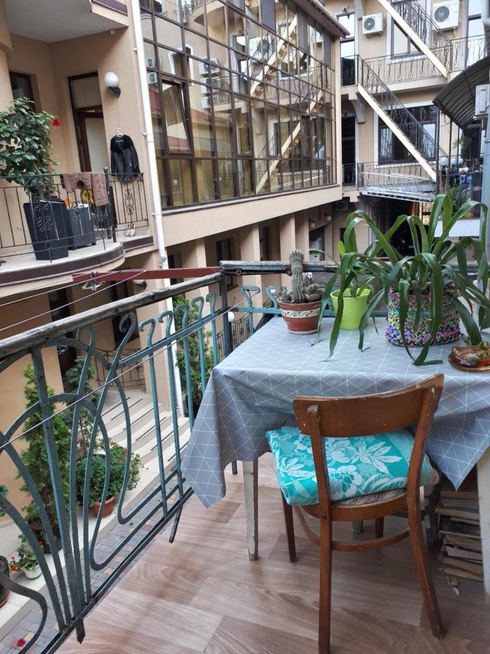 Apartment - Heart Of Odessa Kültér fotó
